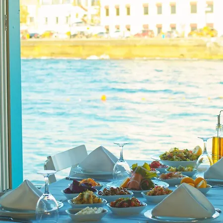 Dome & Casino At Kyrenia 酒店 凯里尼亚