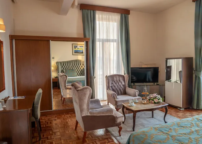 Hotel Dome & Casino At Kyrenia Kyrenia (Northern Cyprus)