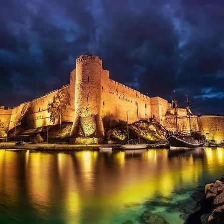 Dome & Casino At Kyrenia فندق 4*