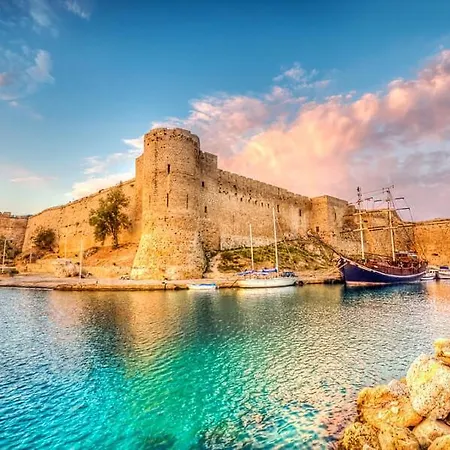 Dome & Casino At Kyrenia Ξενοδοχείο Κερύνεια