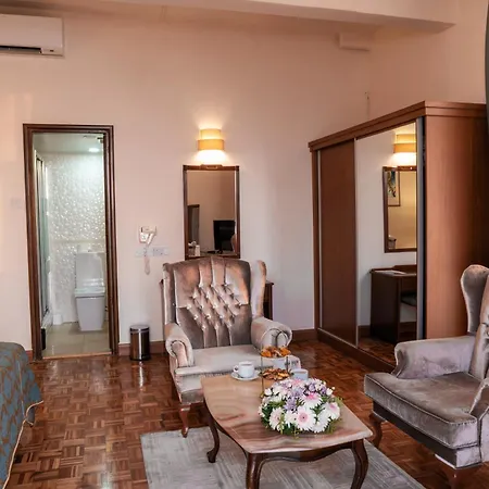 فندق Dome & Casino At Kyrenia