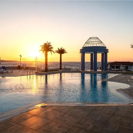 Dome & Casino At Kyrenia 4* Κερύνεια