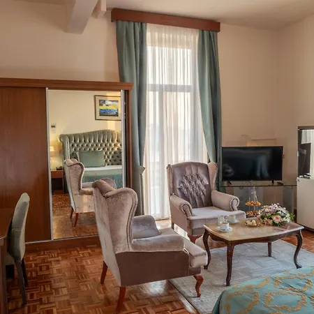 Hotel Dome & Casino At Kyrenia Kyrenia (Northern Cyprus)