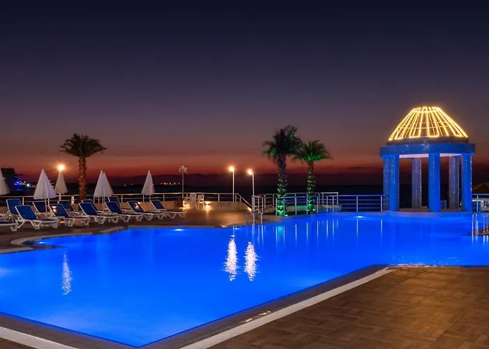 Dome & Casino At Kyrenia 4*