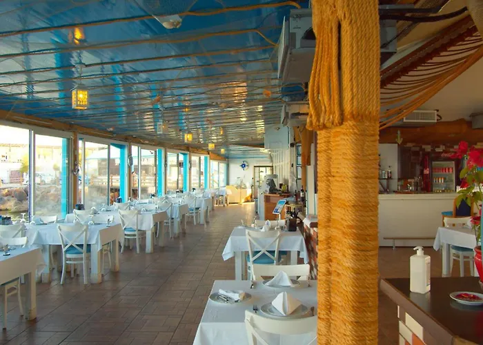 Hotel Dome & Casino At Kyrenia